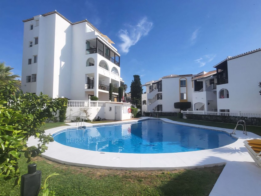 2 bedroom apartment near the beach in Riviera del Sol